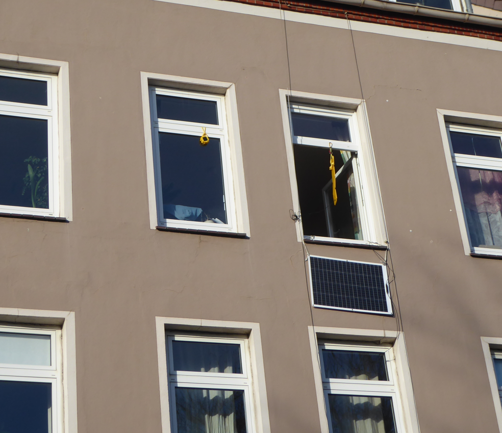 Solarzelle am Fenster